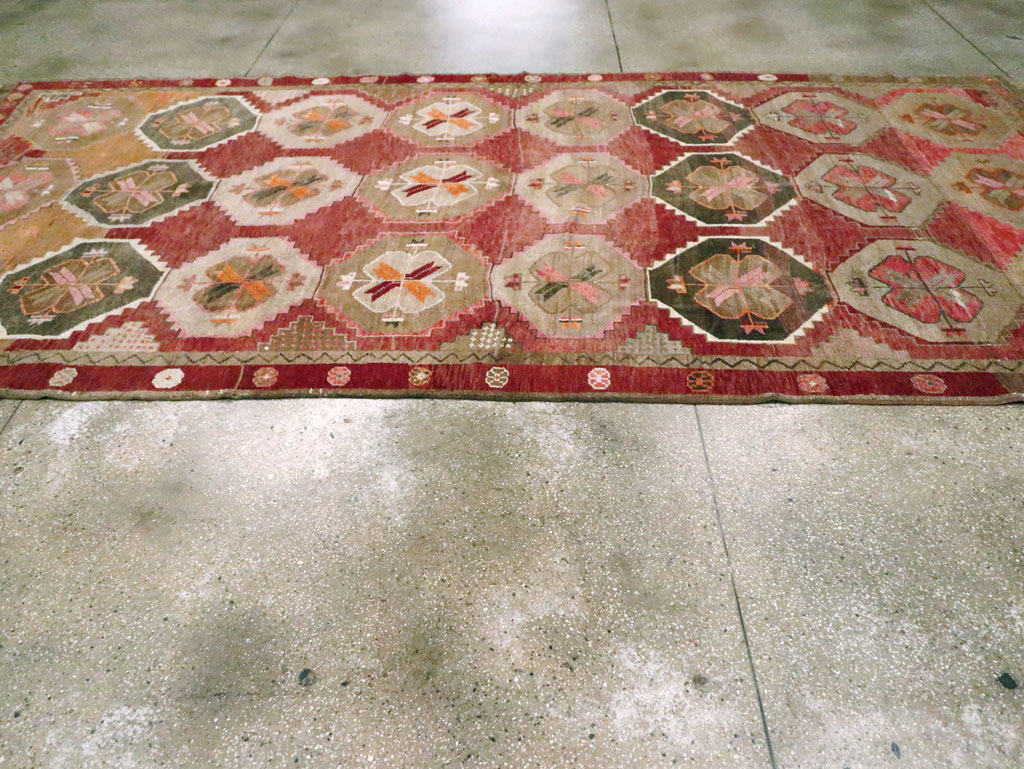 Vintage Turkish Anatolian Large Gallery Carpet, No.28879 - Gsblank