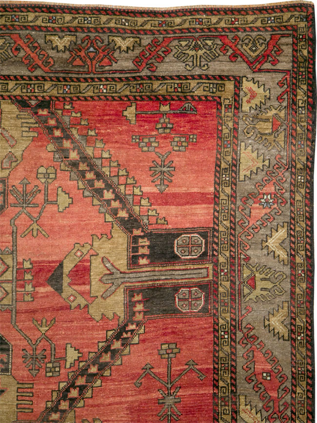 Vintage Turkish Anatolian Accent Rug, No.28886 - Gsblank