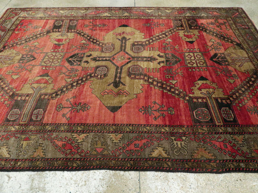 Vintage Turkish Anatolian Accent Rug, No.28886 - Gsblank