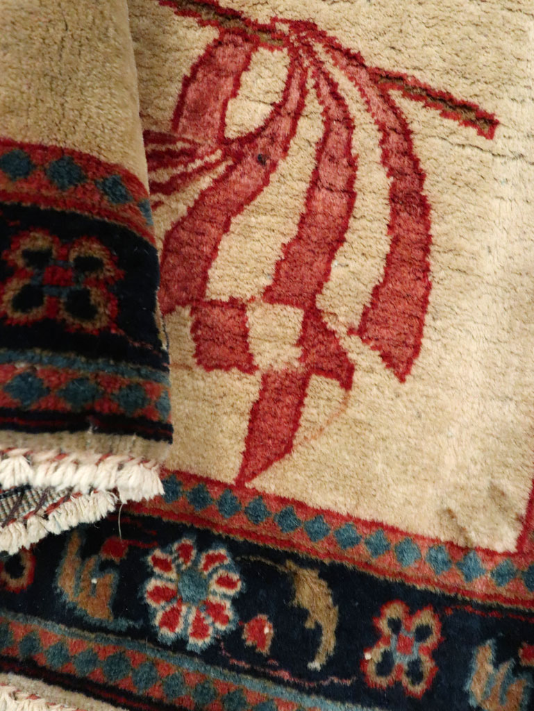 Antique Persian Kashan Flag Pictorial Rug, No.28889 - Gsblank