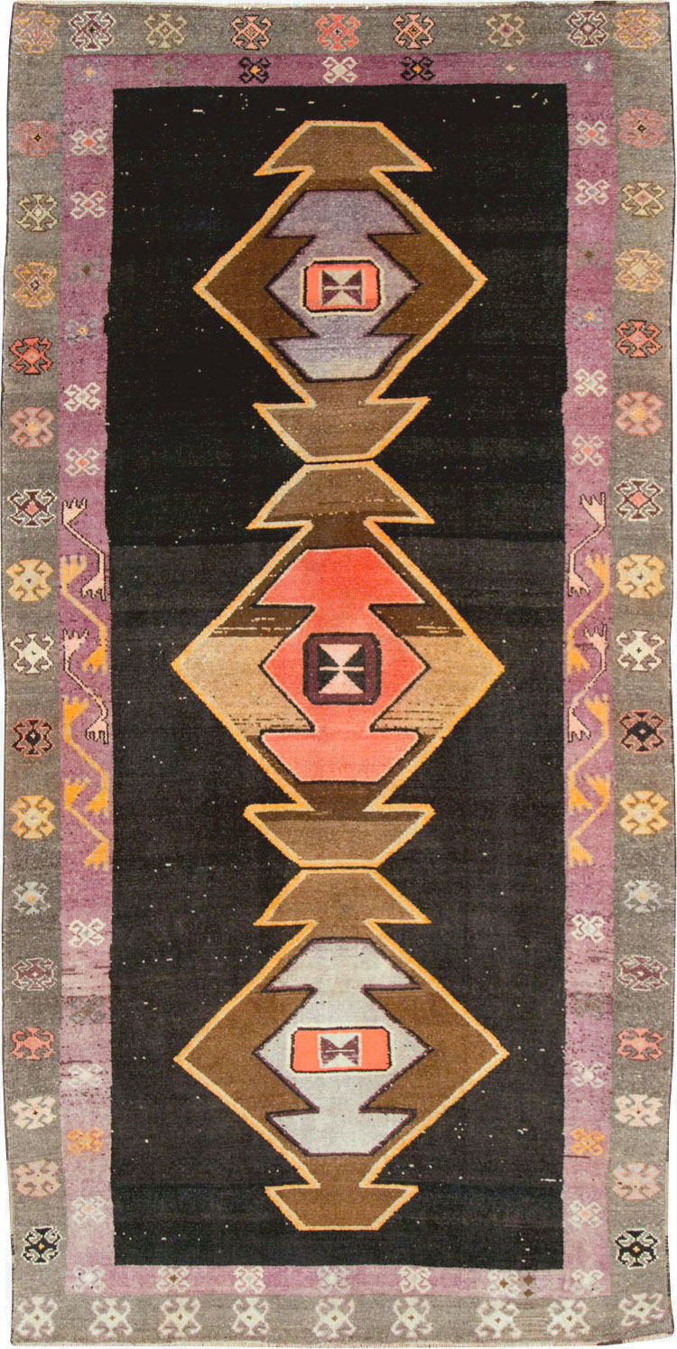 Vintage Turkish Anatolian Gallery Carpet, No.28907 - Gsblank