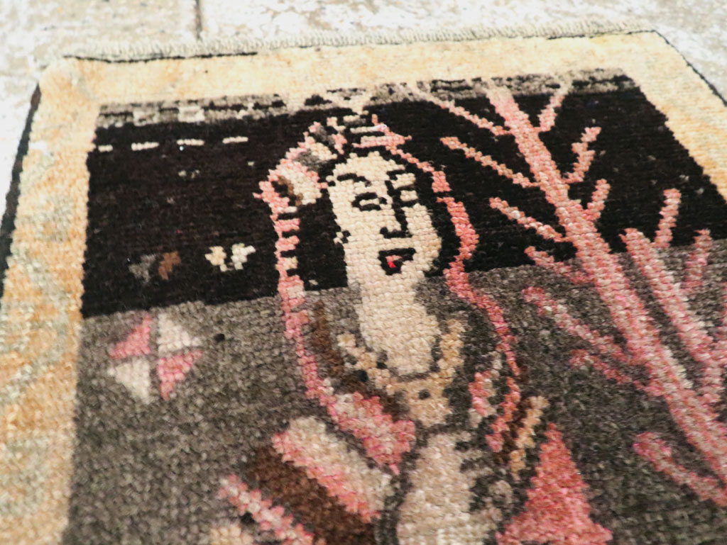 Vintage Turkish Pictorial Anatolian Throw Rug, No.28909 - Gsblank