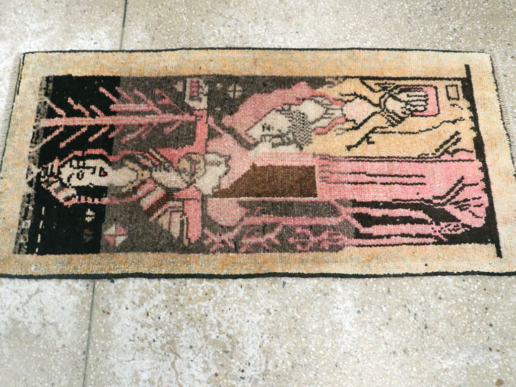 Vintage Turkish Pictorial Anatolian Throw Rug, No.28909 - Gsblank