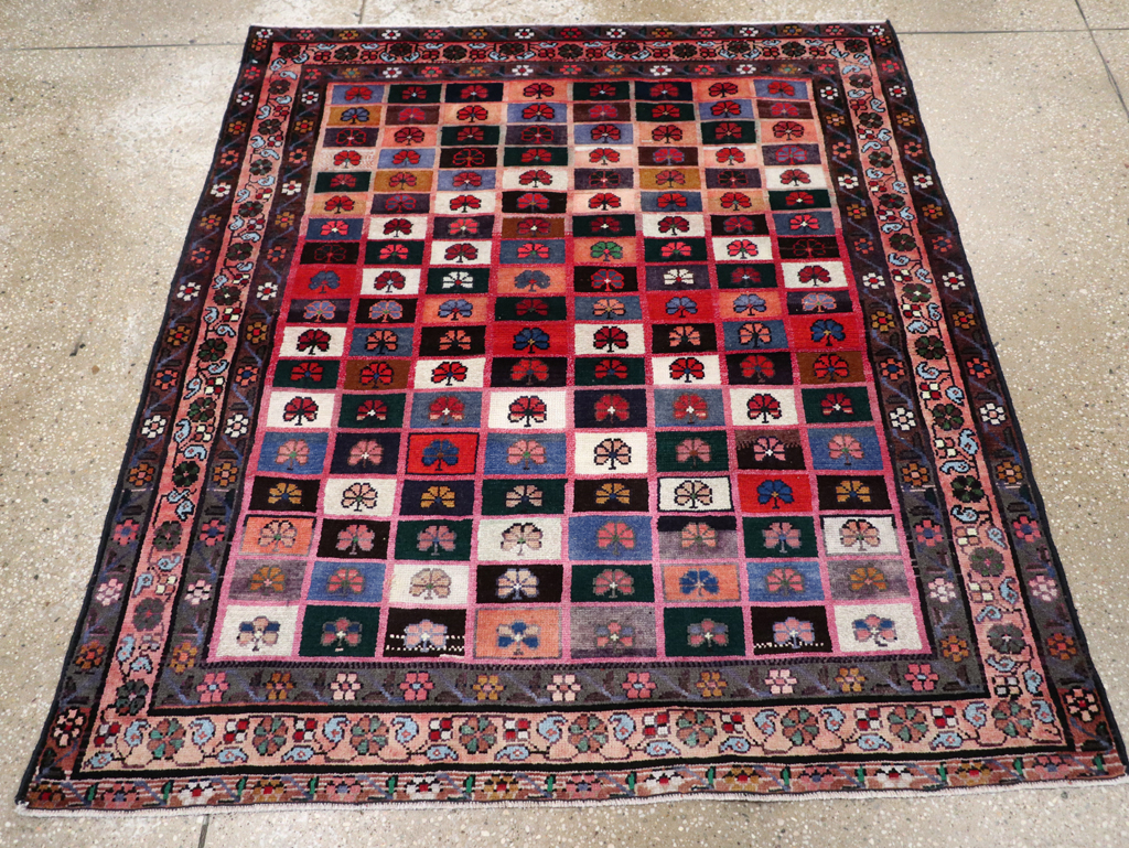 Vintage Persian Mahal Rug, No.28913 - Gsblank