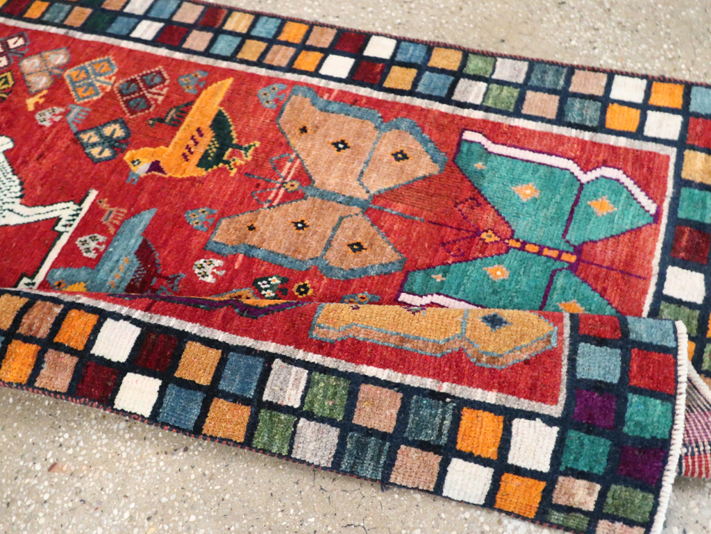 Vintage Persian Pictorial Gabbeh Throw Rug, No.28914 - Gsblank