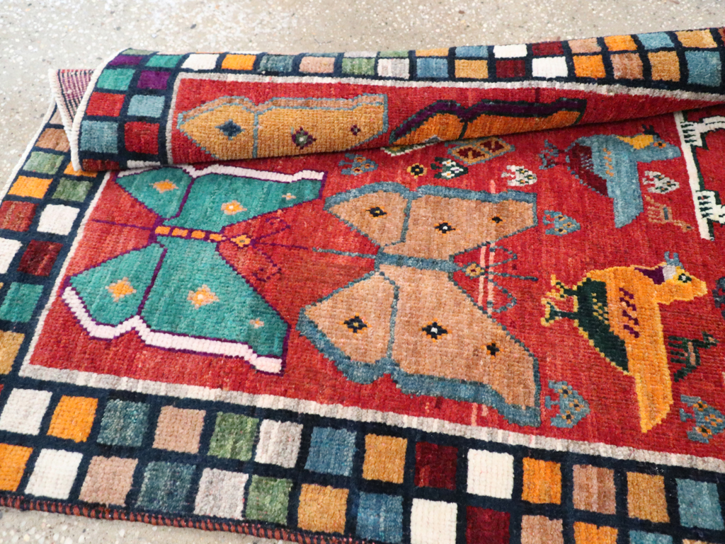 Vintage Persian Pictorial Gabbeh Throw Rug, No.28914 - Gsblank