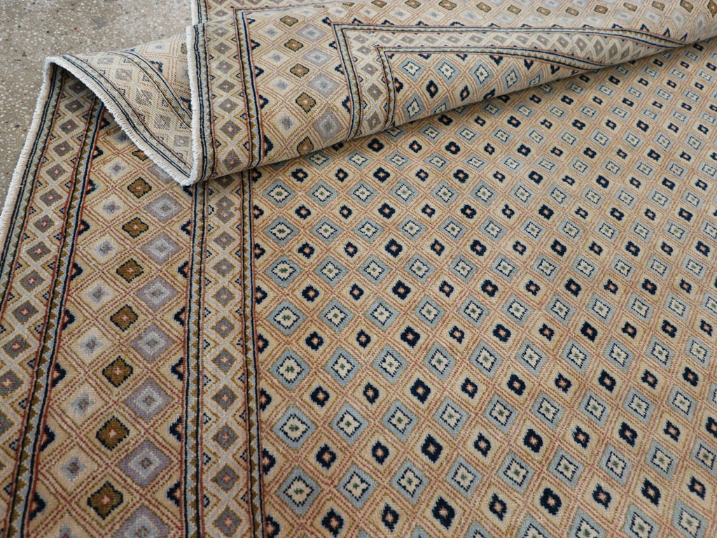 Vintage Persian Kashan Room Size Carpet, No.28918 - Gsblank