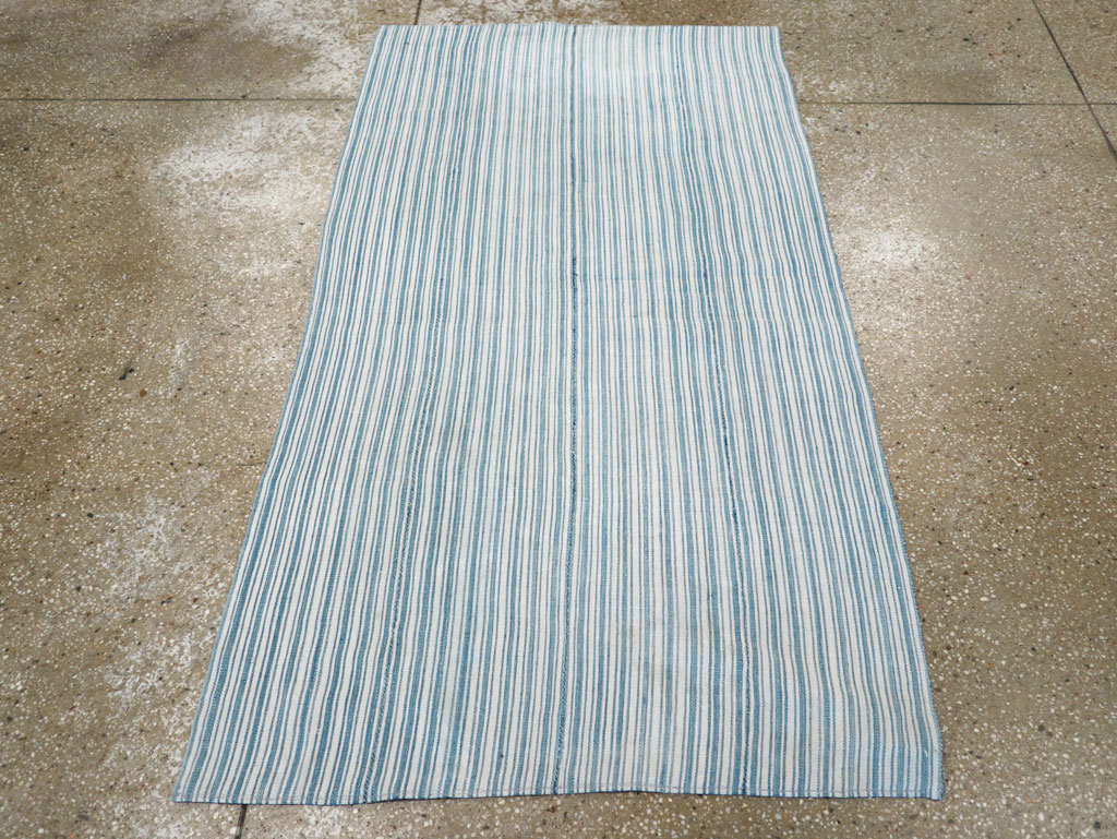 Vintage Persian Flatweave Kilim Throw Rug, No.28925 - Gsblank