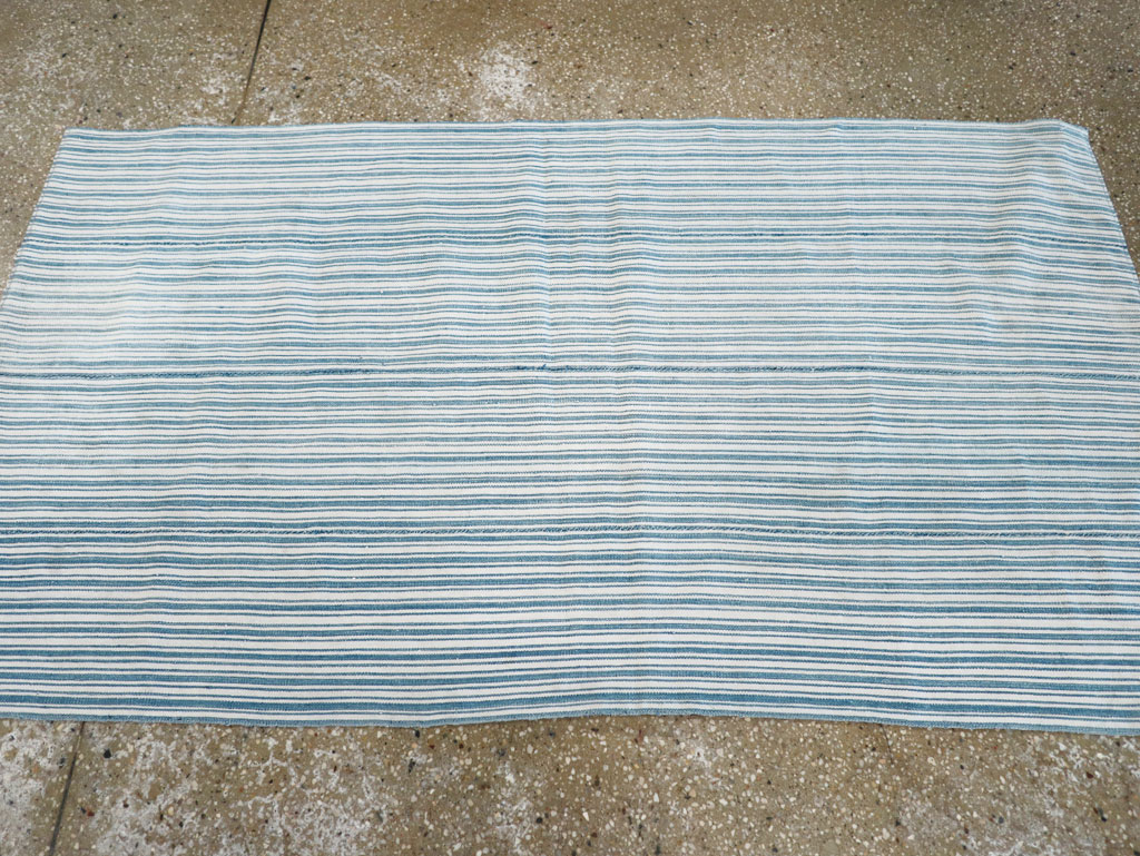 Vintage Persian Flatweave Kilim Throw Rug, No.28925 - Gsblank