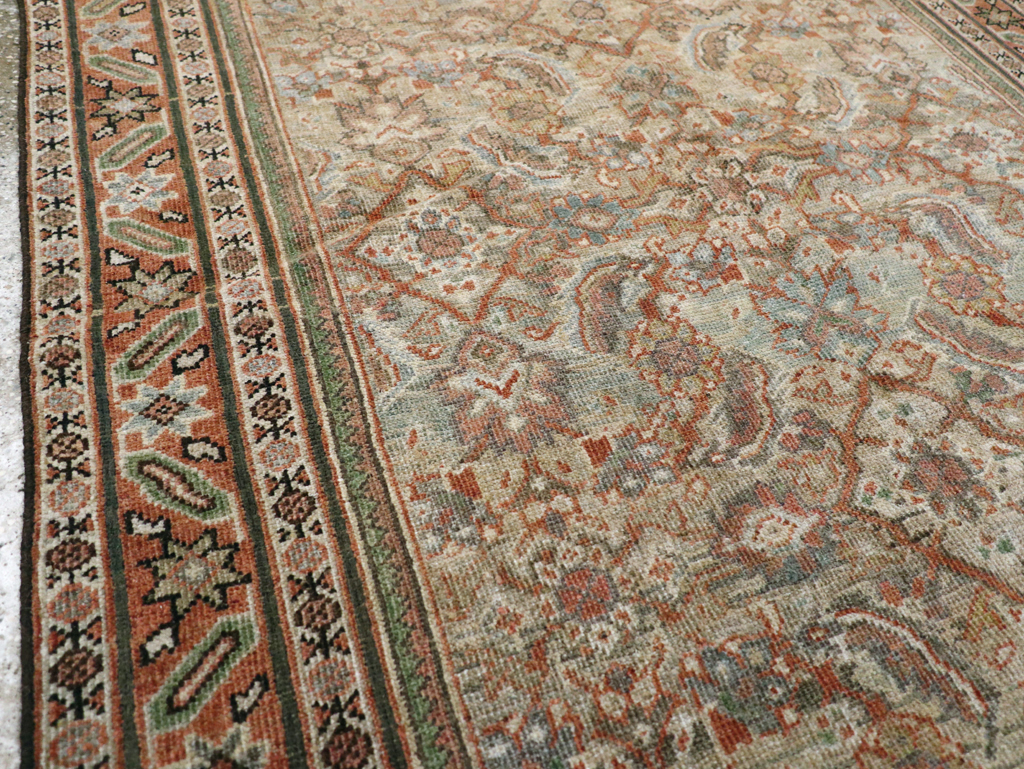 Antique Persian Mahal Gallery Rug, No.28931 - Gsblank
