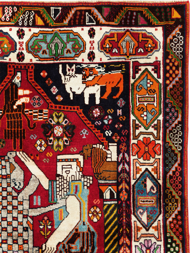 Vintage Persian Shiraz Pictorial Rug, No.28932 - Gsblank