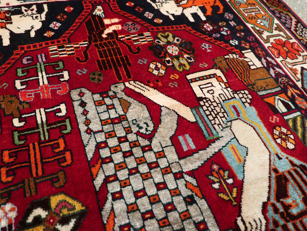 Vintage Persian Shiraz Pictorial Rug, No.28932 - Gsblank