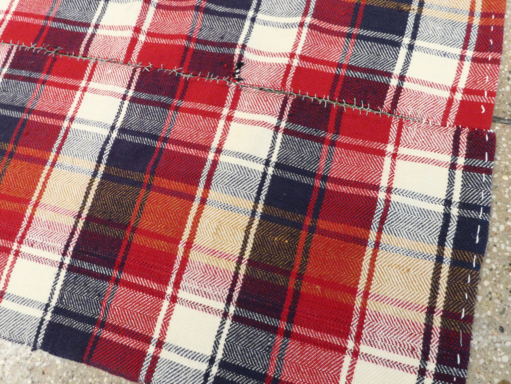 Vintage Persian Square Textile, No.28951 - Gsblank