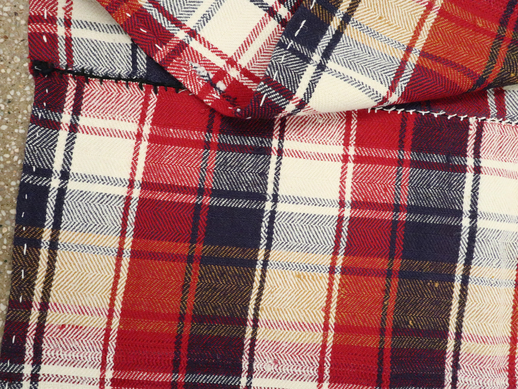 Vintage Persian Square Textile, No.28951 - Gsblank