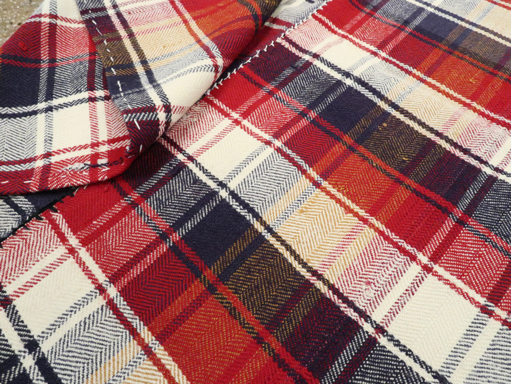 Vintage Persian Square Textile, No.28951 - Gsblank