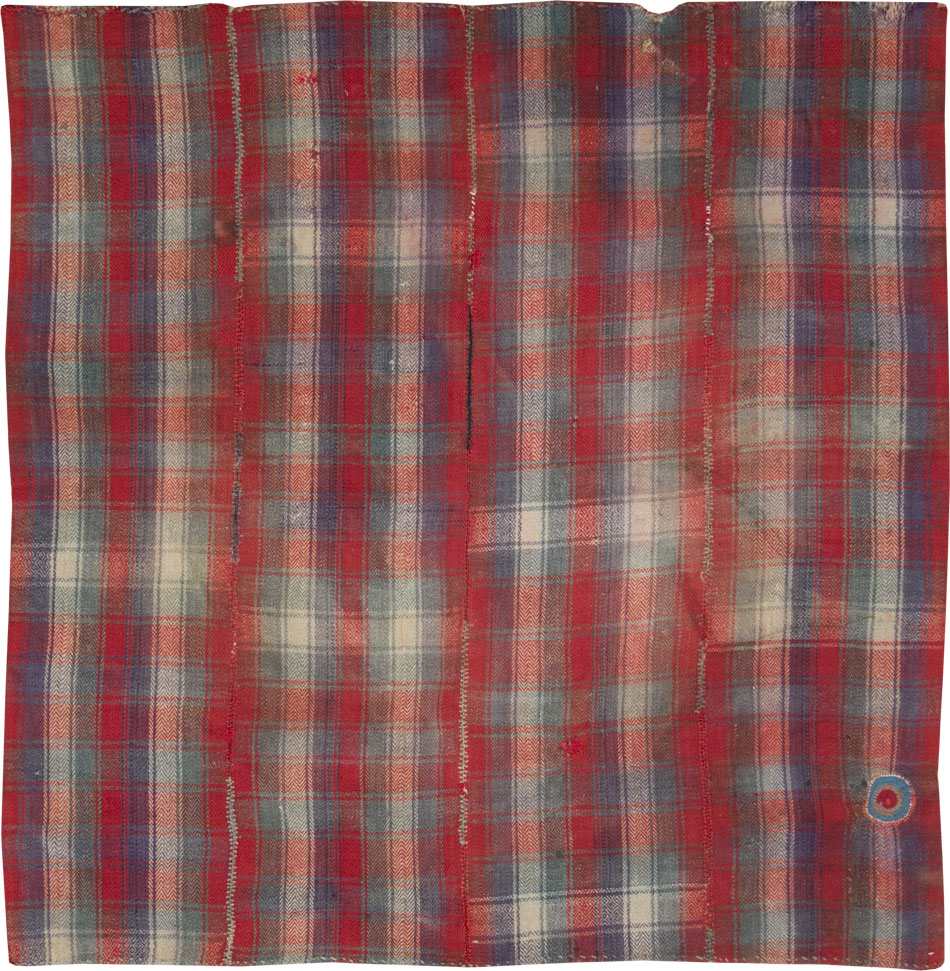 Vintage Persian Square Textile, No.28952 - Gsblank