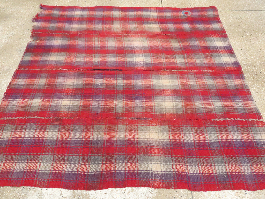 Vintage Persian Square Textile, No.28952 - Gsblank