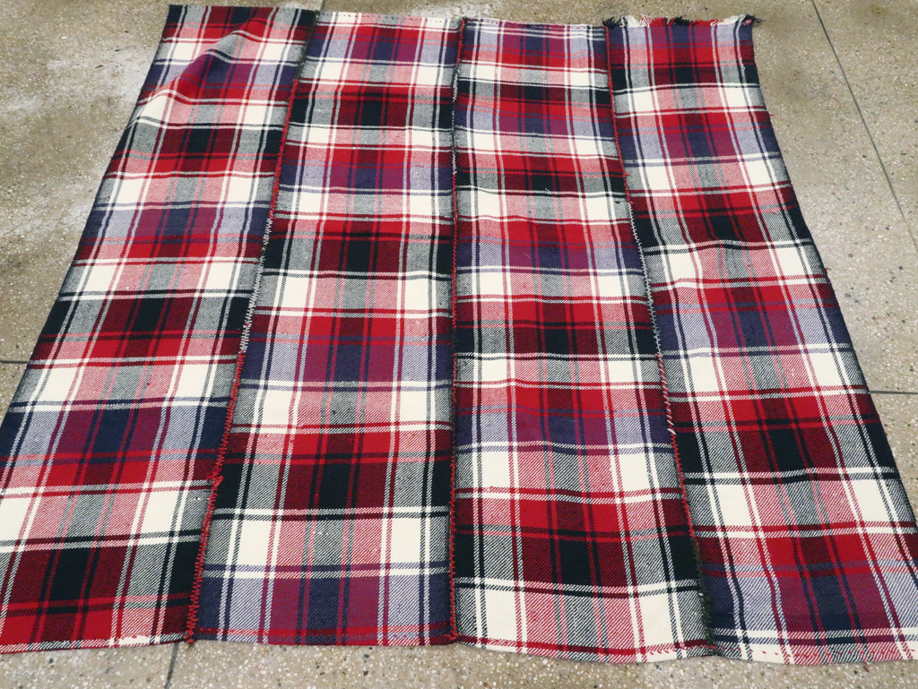 Vintage Persian Square Textile, No.28953 - Gsblank