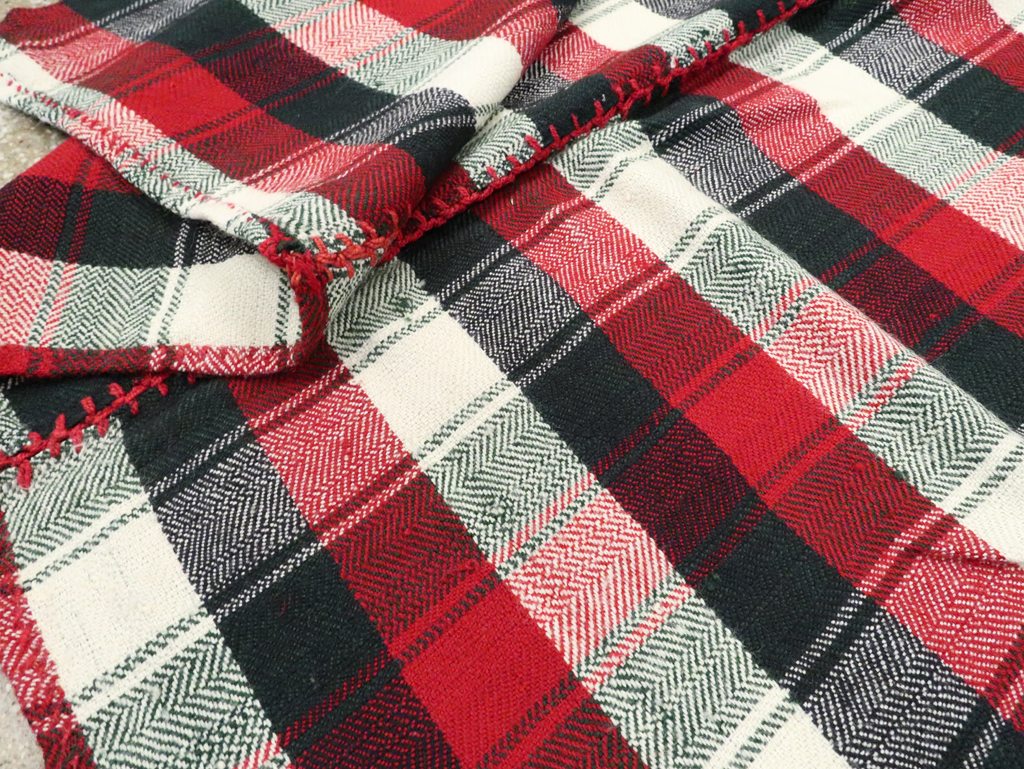 Vintage Persian Textile, No.28957 - Gsblank