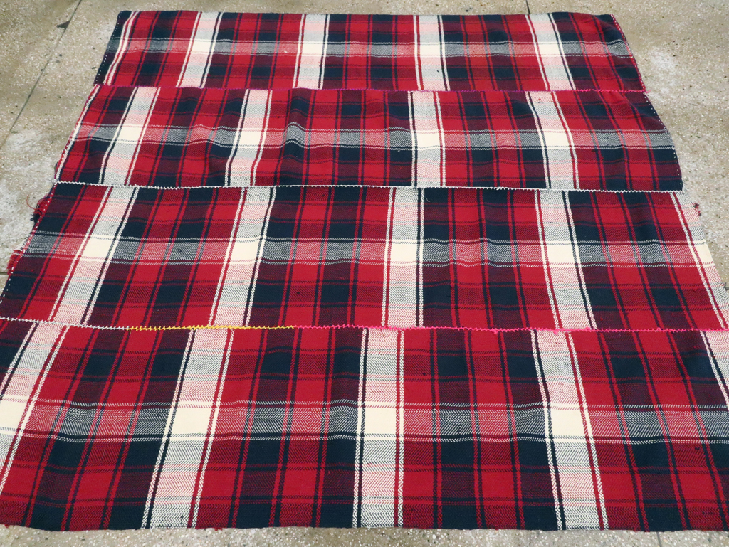 Vintage Persian Square Textile, No.28959 - Gsblank