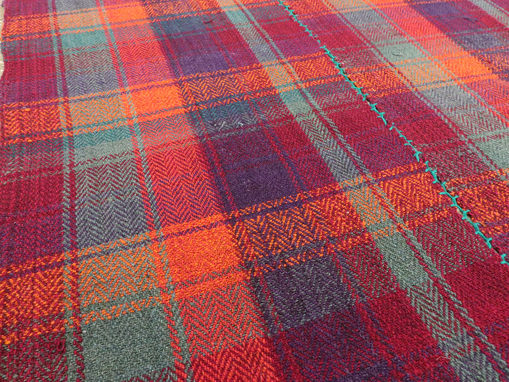 Vintage Persian Plaid Textile, No.28961 - Gsblank