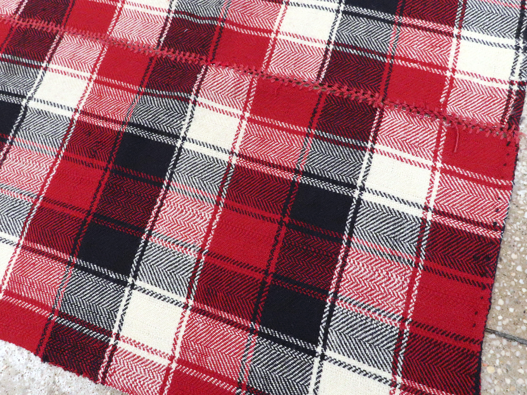 Vintage Persian Square Textile, No.28968 - Gsblank