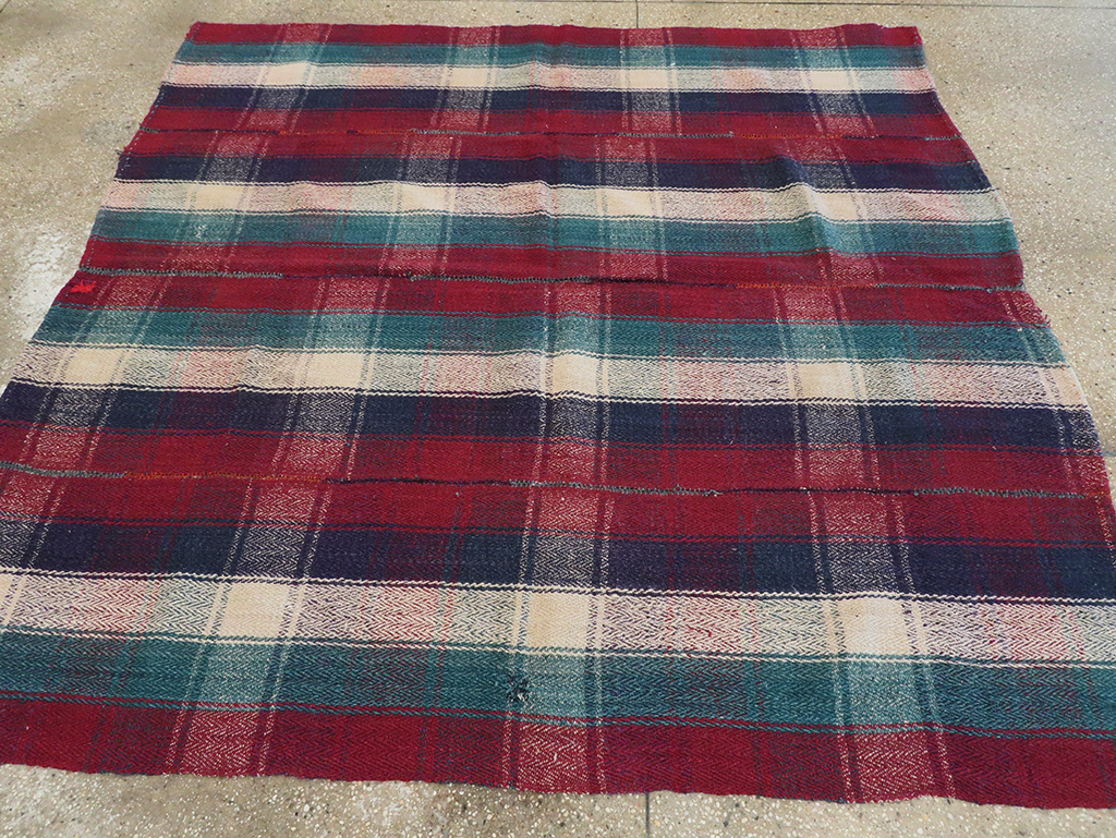 Vintage Persian Square Textile, No.28969 - Gsblank