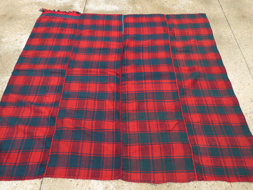 Vintage Persian Square Textile, No.28979 - Gsblank