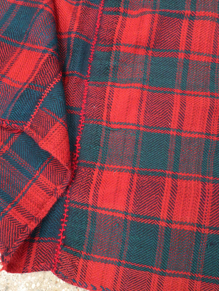 Vintage Persian Square Textile, No.28979 - Gsblank