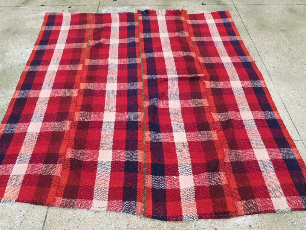 Vintage Persian Square Textile, No.28980 - Gsblank