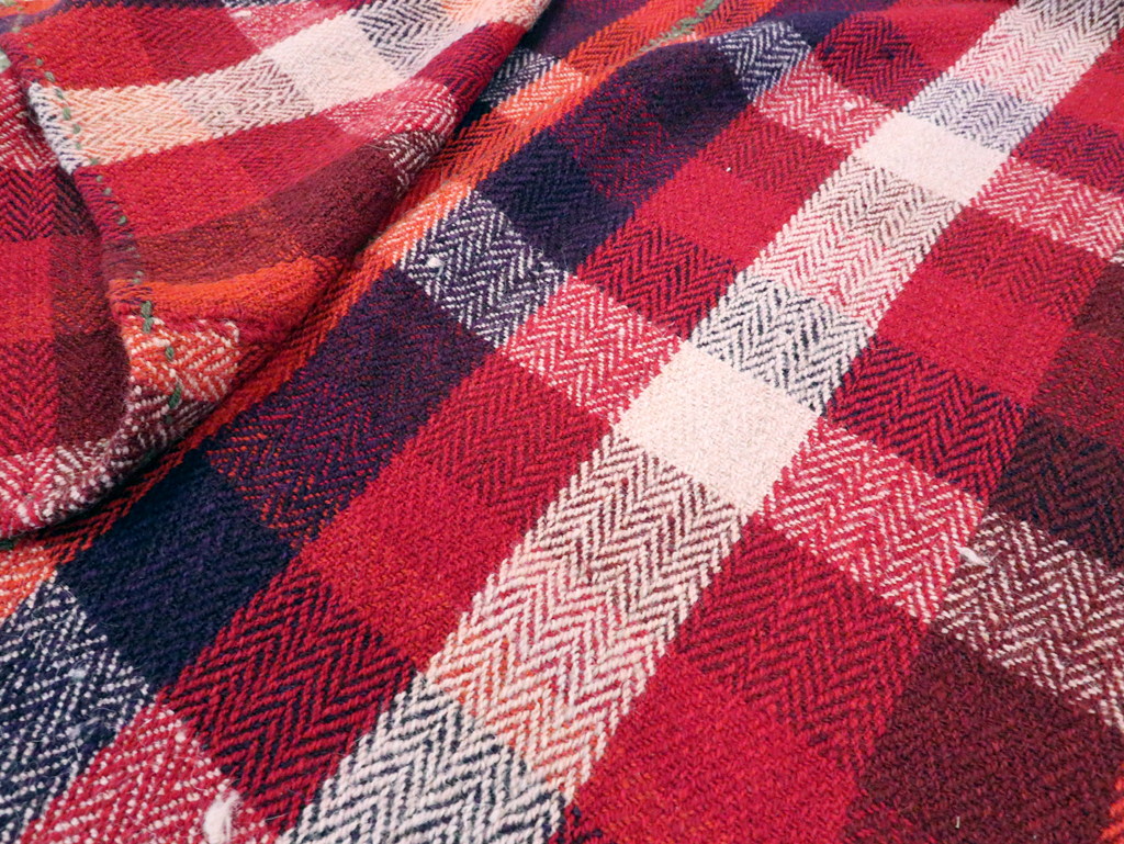 Vintage Persian Square Textile, No.28980 - Gsblank