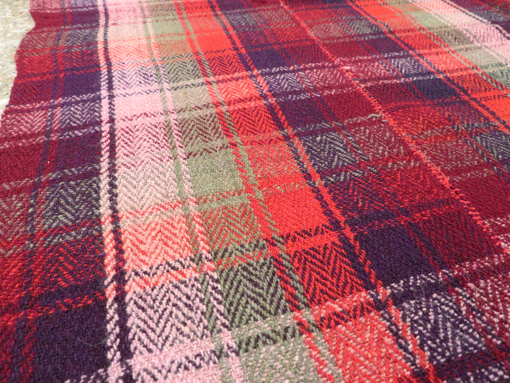 Vintage Persian Square Textile, No.28981 - Gsblank