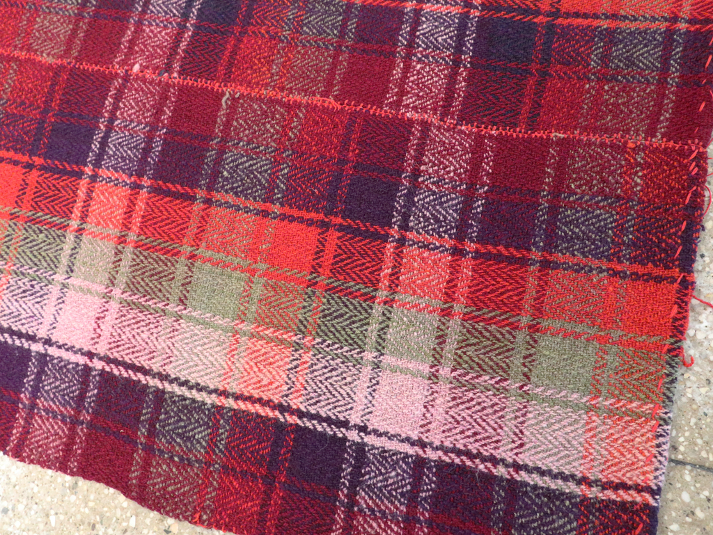 Vintage Persian Square Textile, No.28981 - Gsblank