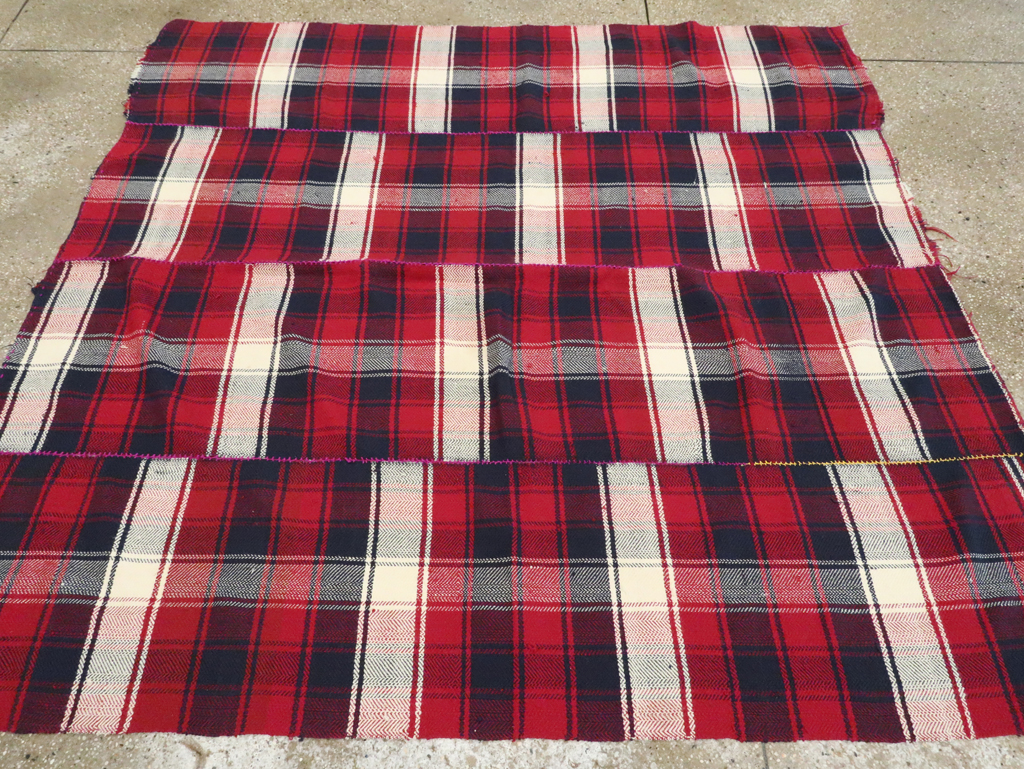 Vintage Persian Square Textile, No.28982 - Gsblank