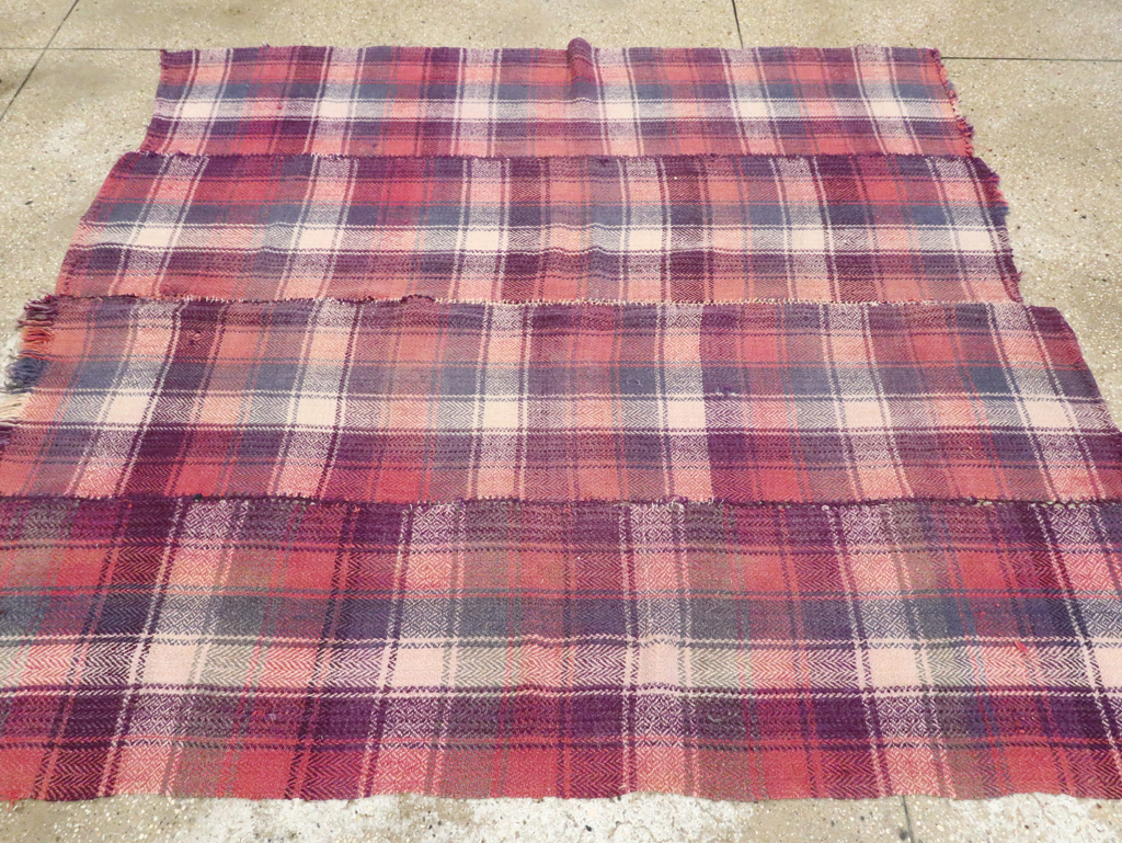 Vintage Persian Square Textile, No.28983 - Gsblank