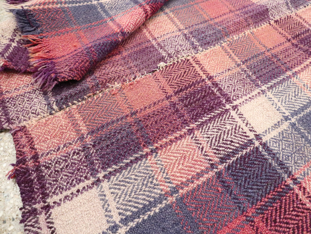 Vintage Persian Square Textile, No.28983 - Gsblank