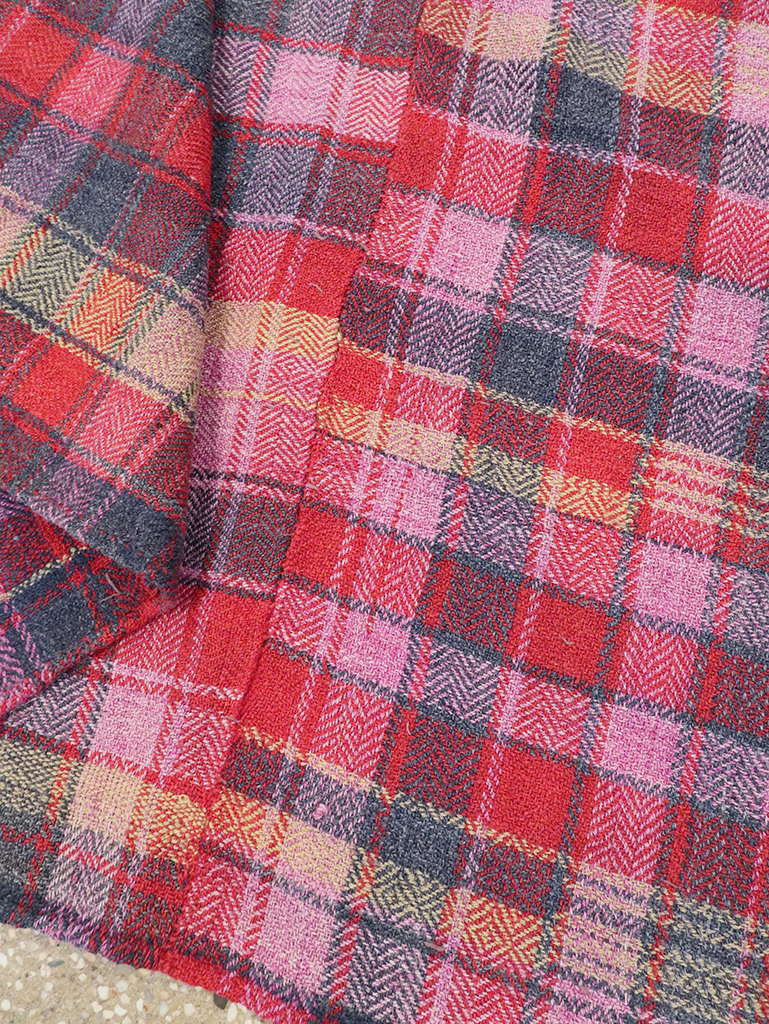 Vintage Persian Plaid Textile, No.28986 - Gsblank
