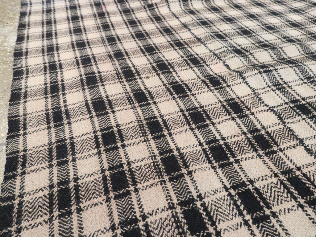 Vintage Persian Square Textile, No.28997 - Gsblank