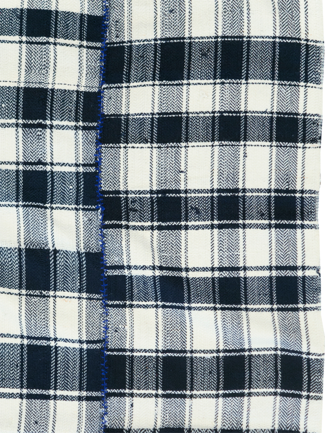 Vintage Persian Square Textile, No.29000 - Gsblank