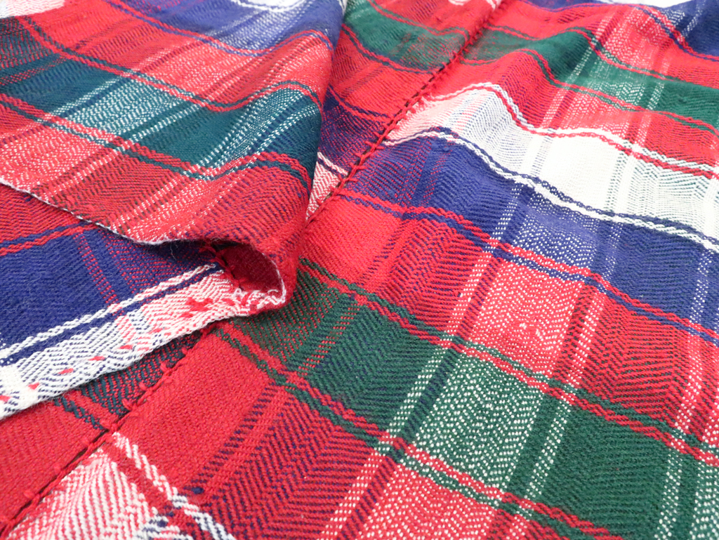 Vintage Persian Textile, No.29001 - Gsblank