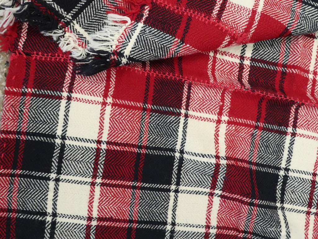 Vintage Persian Textile, No.29006 - Gsblank