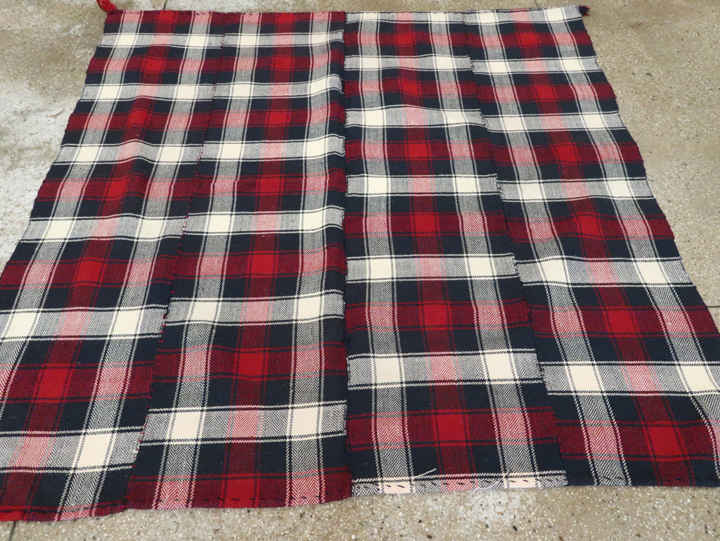 Vintage Persian Square Textile, No.29007 - Gsblank