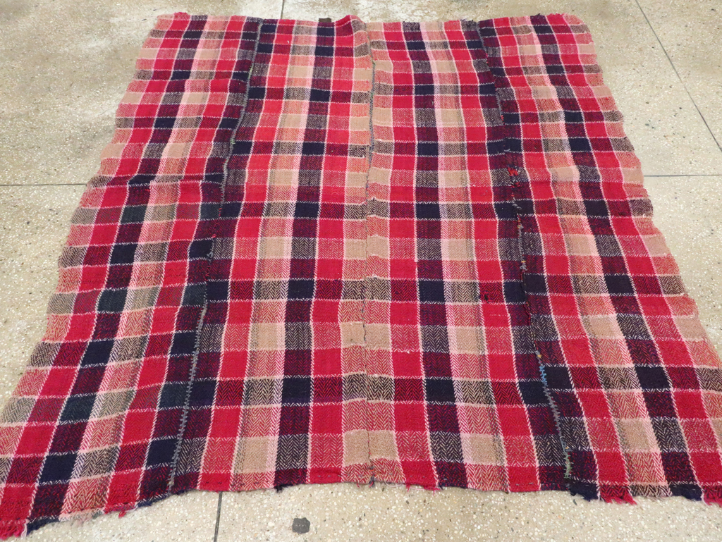 Vintage Persian Square Textile, No.29012 - Gsblank