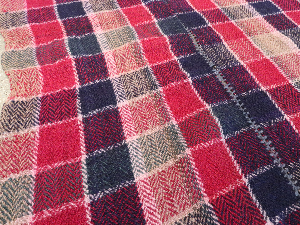 Vintage Persian Square Textile, No.29012 - Gsblank