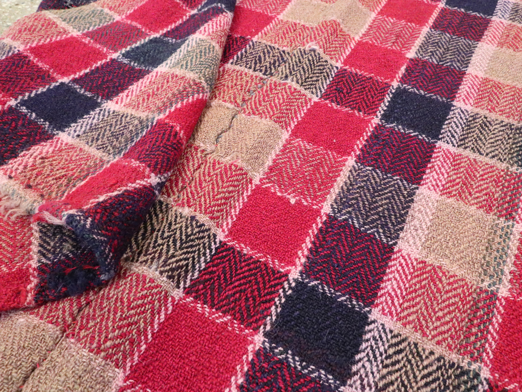 Vintage Persian Square Textile, No.29012 - Gsblank