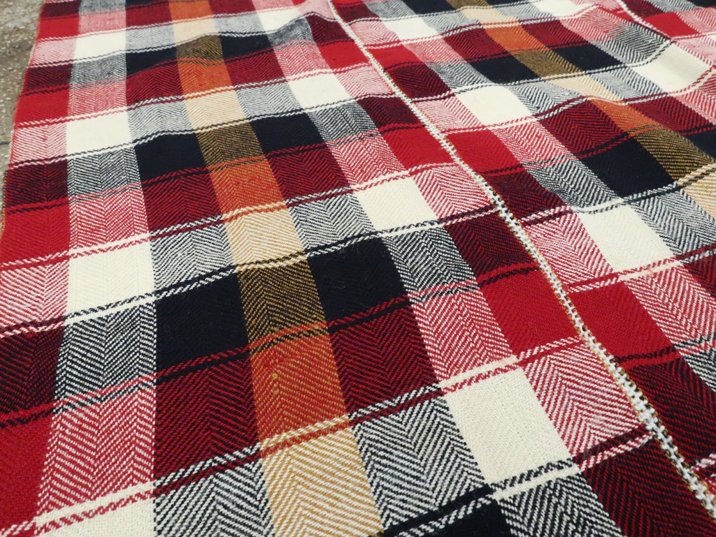 Vintage Persian Square Textile, No.29014 - Gsblank