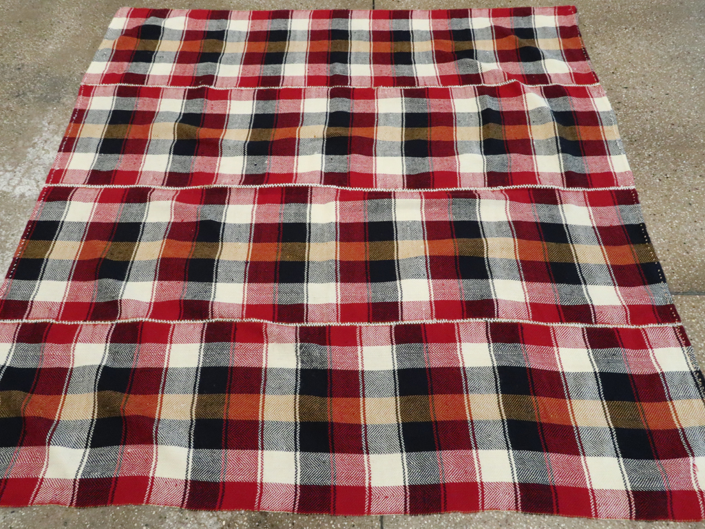 Vintage Persian Square Textile, No.29014 - Gsblank