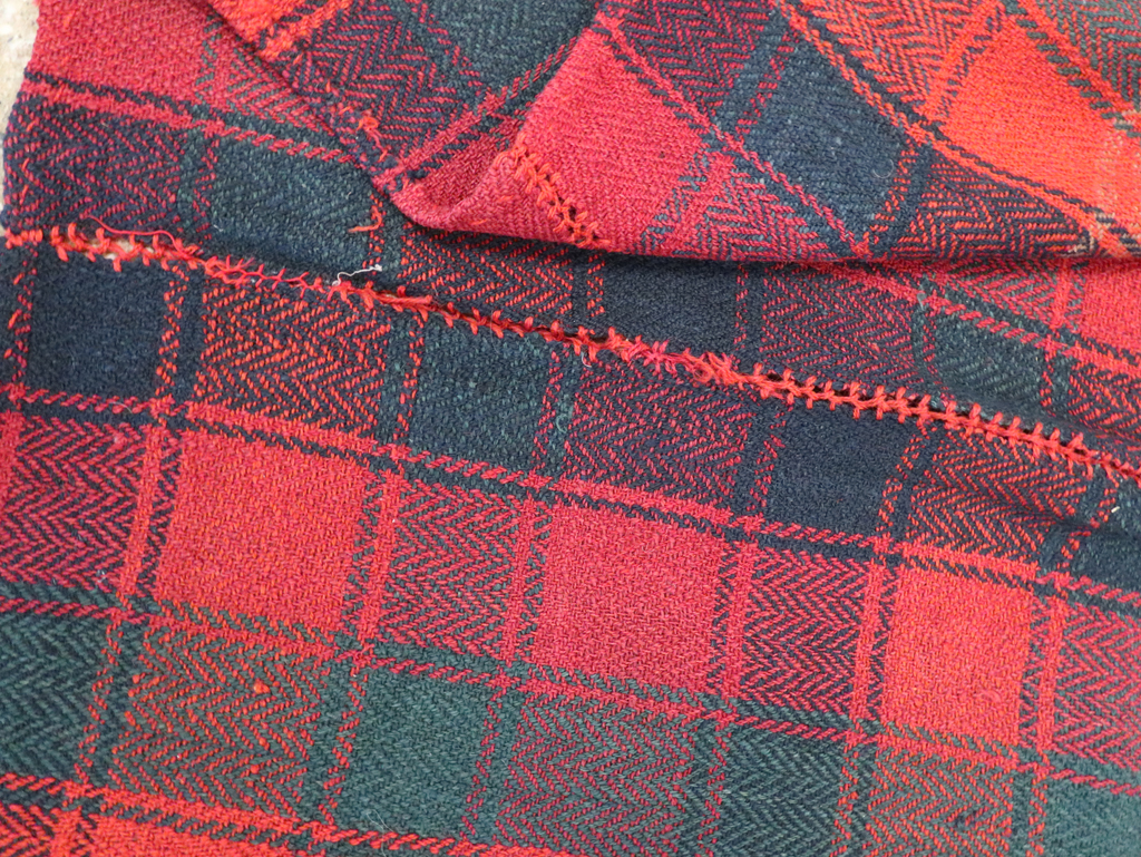 Vintage Persian Textile, No.29018 - Gsblank