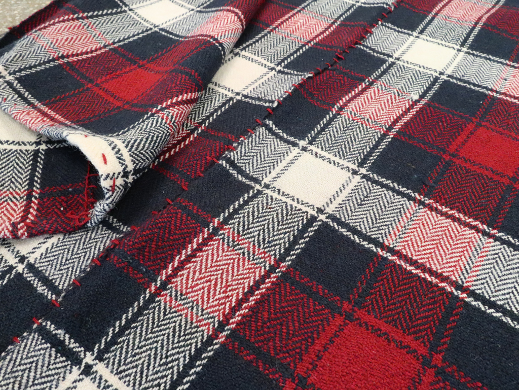 Vintage Persian Square Textile, No.29023 - Gsblank