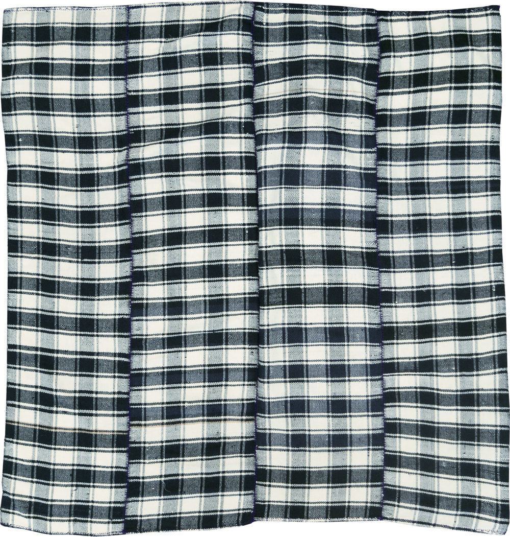 Vintage Persian Square Textile, No.29027 - Gsblank